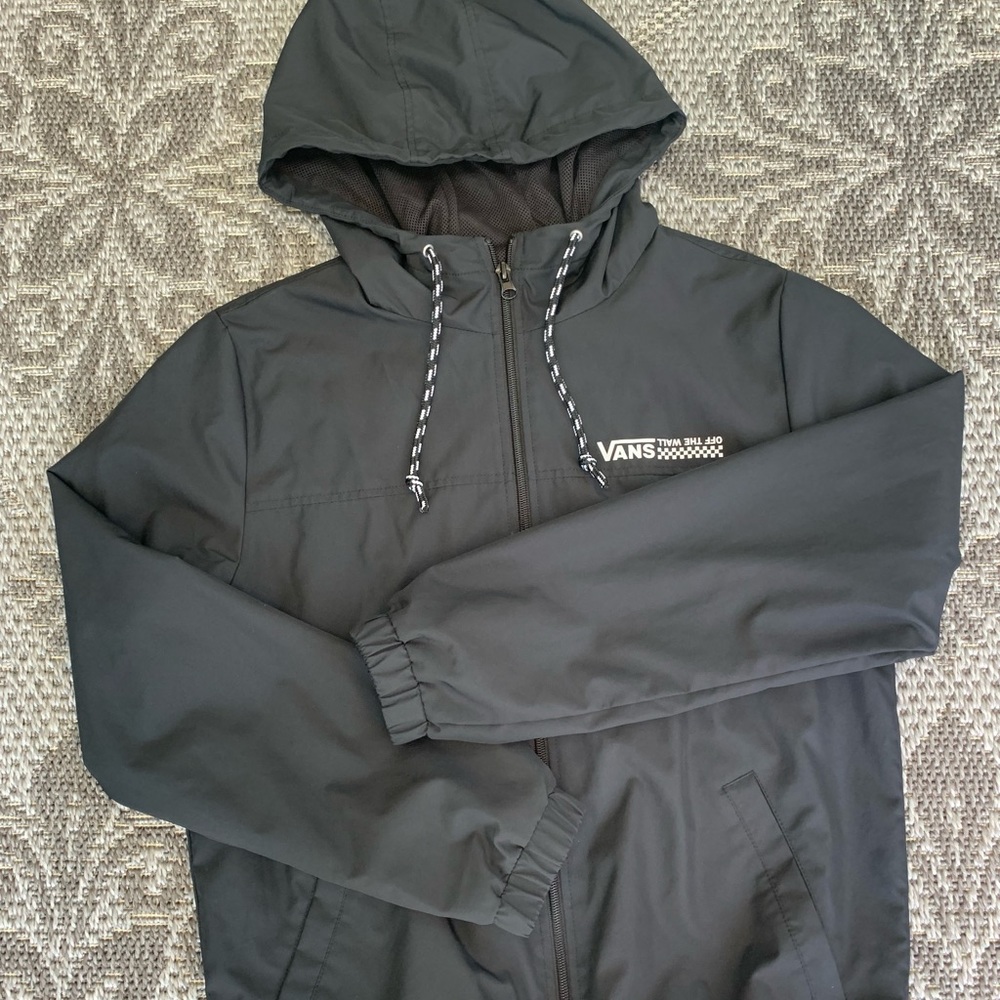 Mens windbreaker rain jacket size Small in black